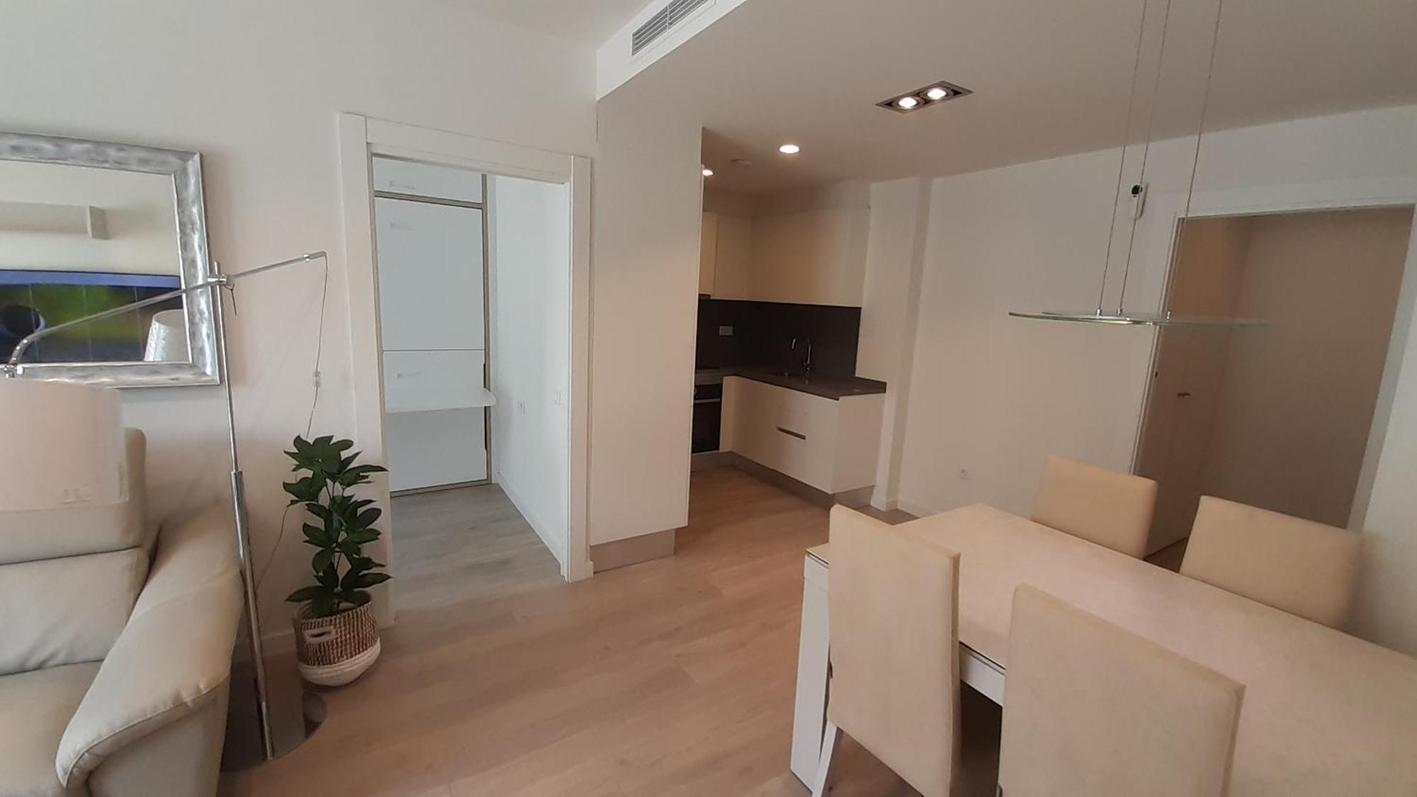 Vilanova i la Geltrú New Beside Sitges With Pool Beside Beach מראה חיצוני תמונה