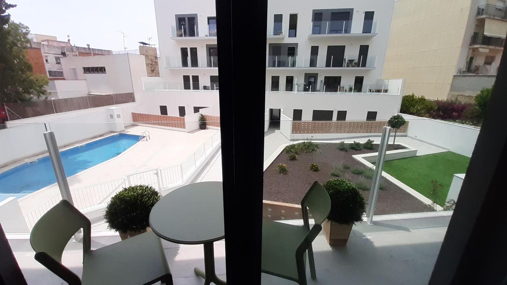 Vilanova i la Geltrú New Beside Sitges With Pool Beside Beach מראה חיצוני תמונה