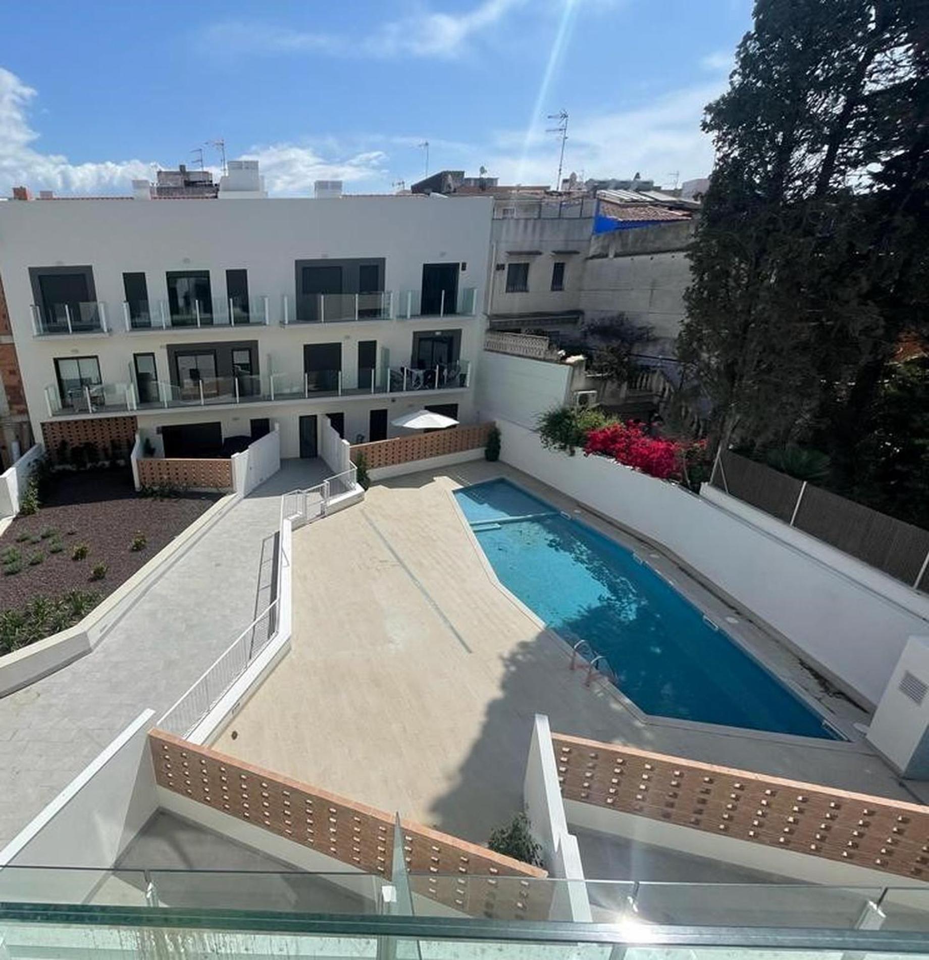 Vilanova i la Geltrú New Beside Sitges With Pool Beside Beach מראה חיצוני תמונה